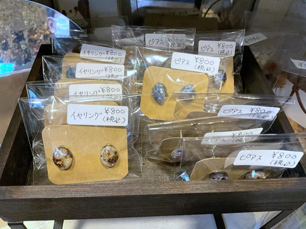 【人気商品】手作りアクセサリー販売してます♪／イヤリング、ピアス、ヘアゴム、ヘアピン